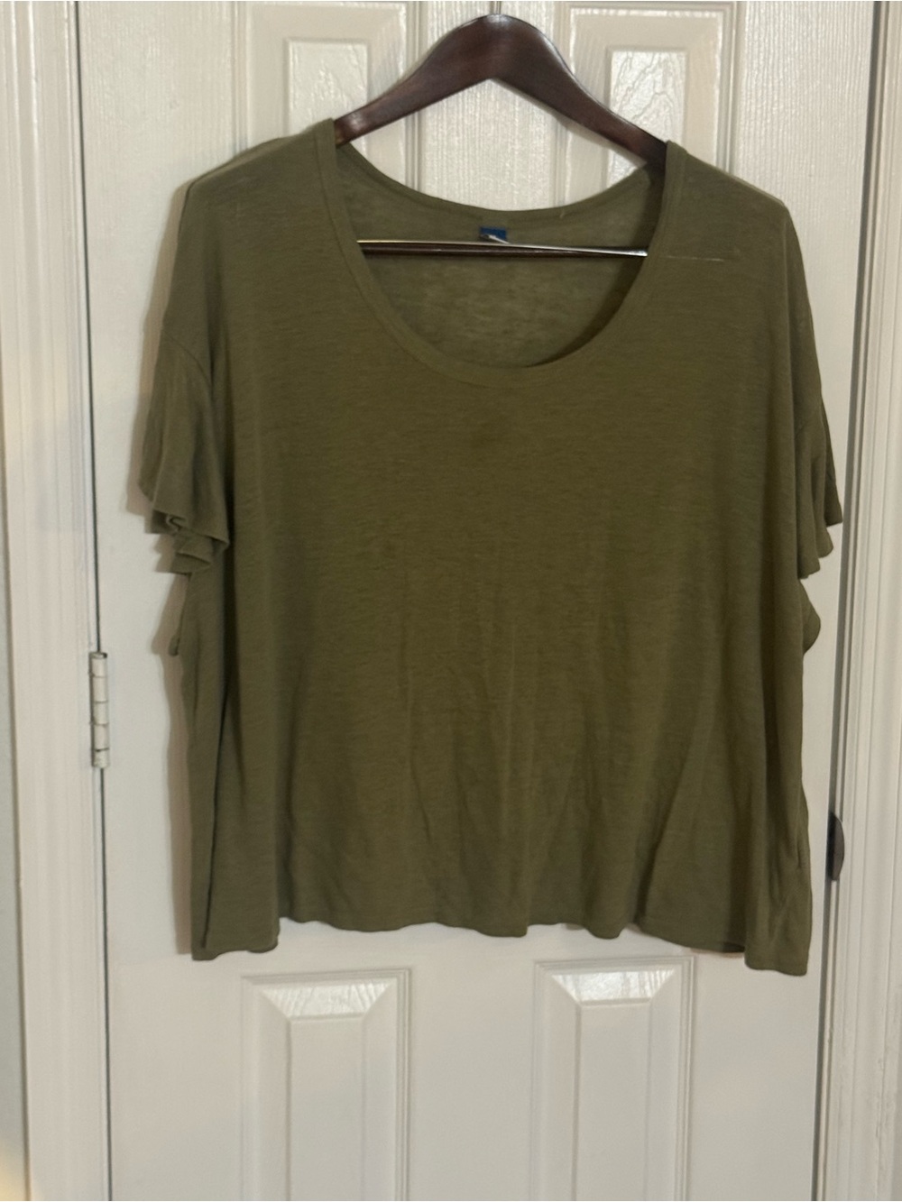 Old Navy Olive Linen Scoop Neck Short Sleeve Top